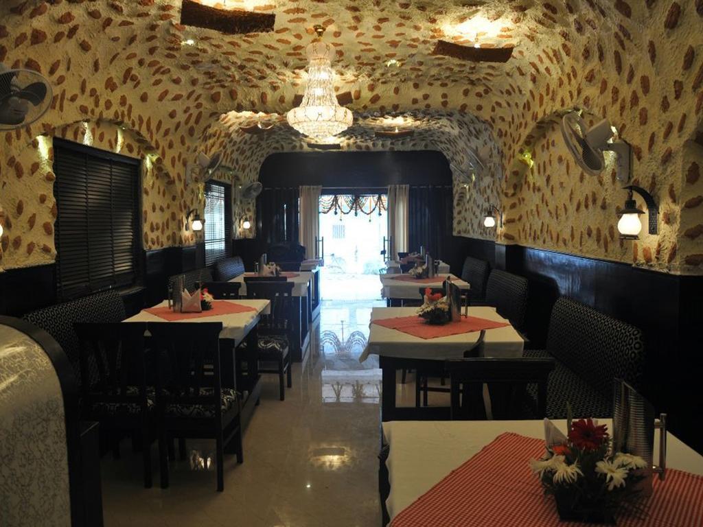 Hotel New Park Plaza Haridwār Extérieur photo
