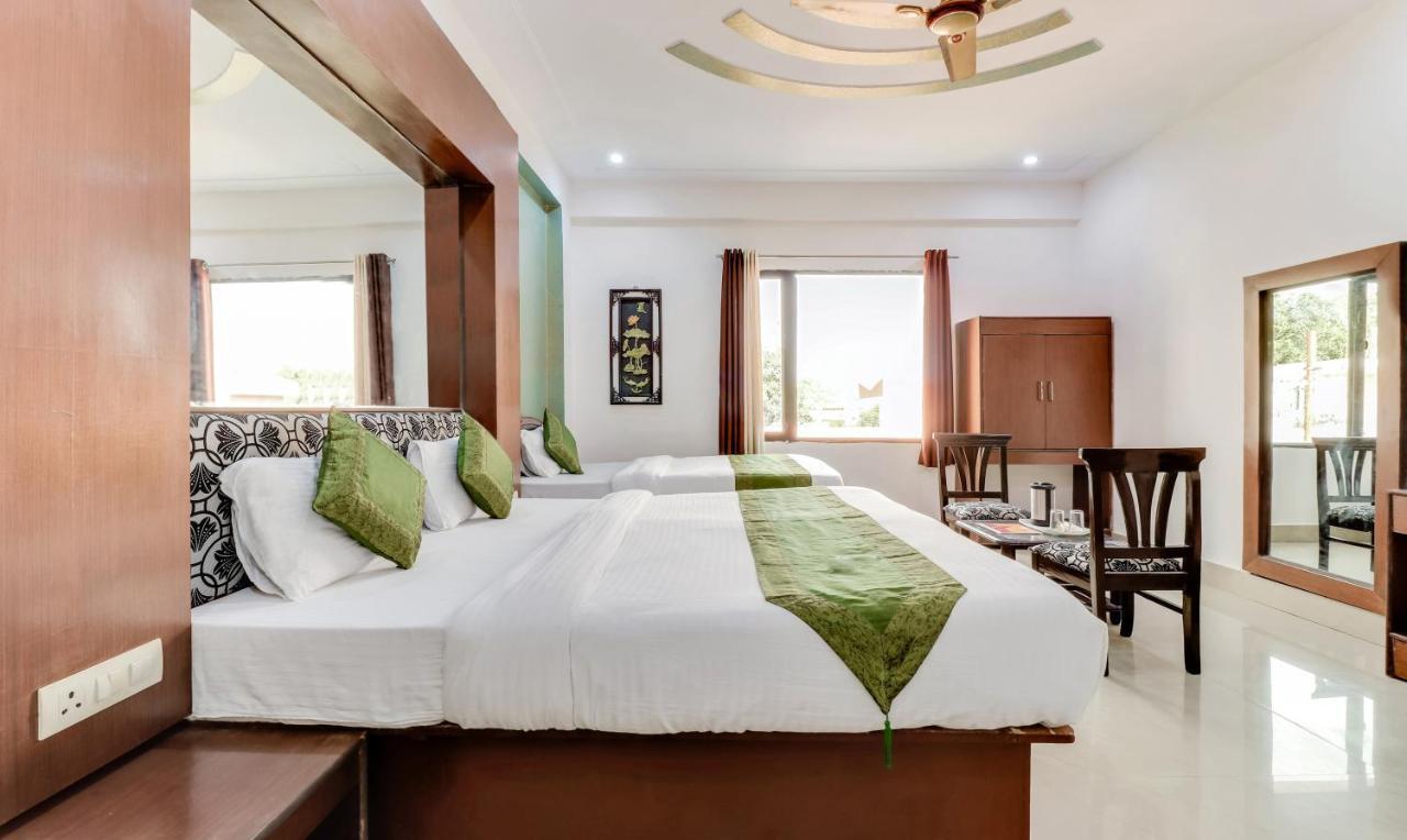 Hotel New Park Plaza Haridwār Extérieur photo
